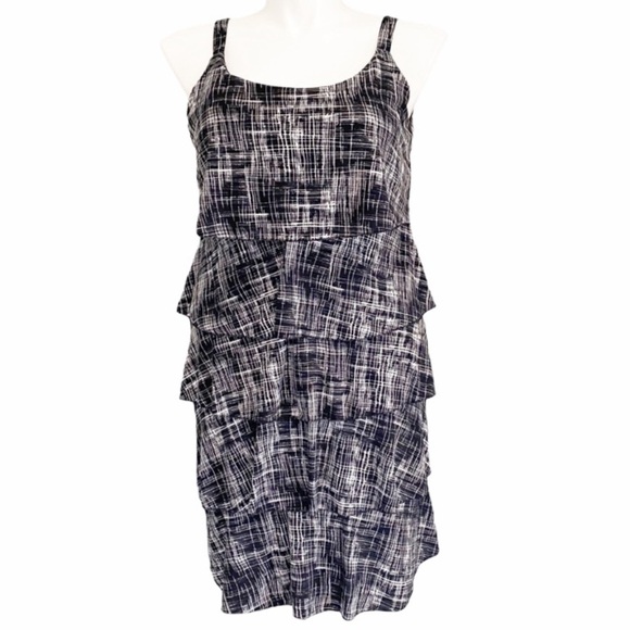 ROBBIE BEE Signature Black Tiered Ruffle Dress 10 - Picture 1 of 9